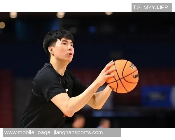 古德温展现拼搏精神8个前场篮板激励全队士气